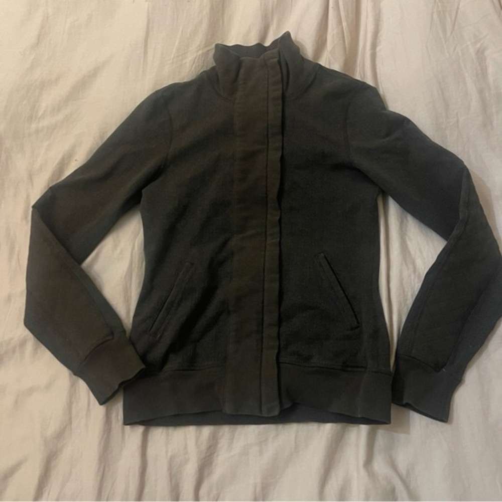 Lululemon Olive Green Full Zip Slalom Jacket Size M